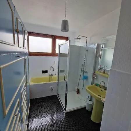 Apartment Au Beau Voyage A 2 Pas Des Thermes Thonon-les-Bains